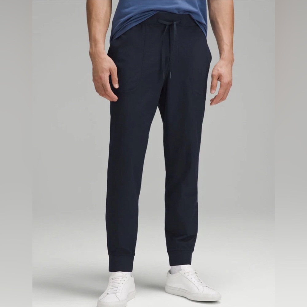 Lululemon Men’s “ABC” Jogger 30” Inseam (XL) *BESTSELLER.*